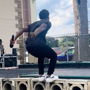 Meet your Posher, Earl